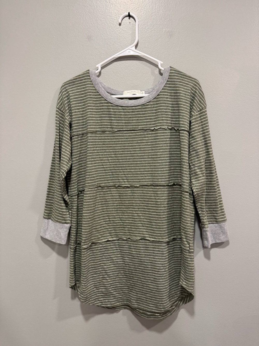 Mododoc 3/4 Length Sleeve Striped Top Size Medium